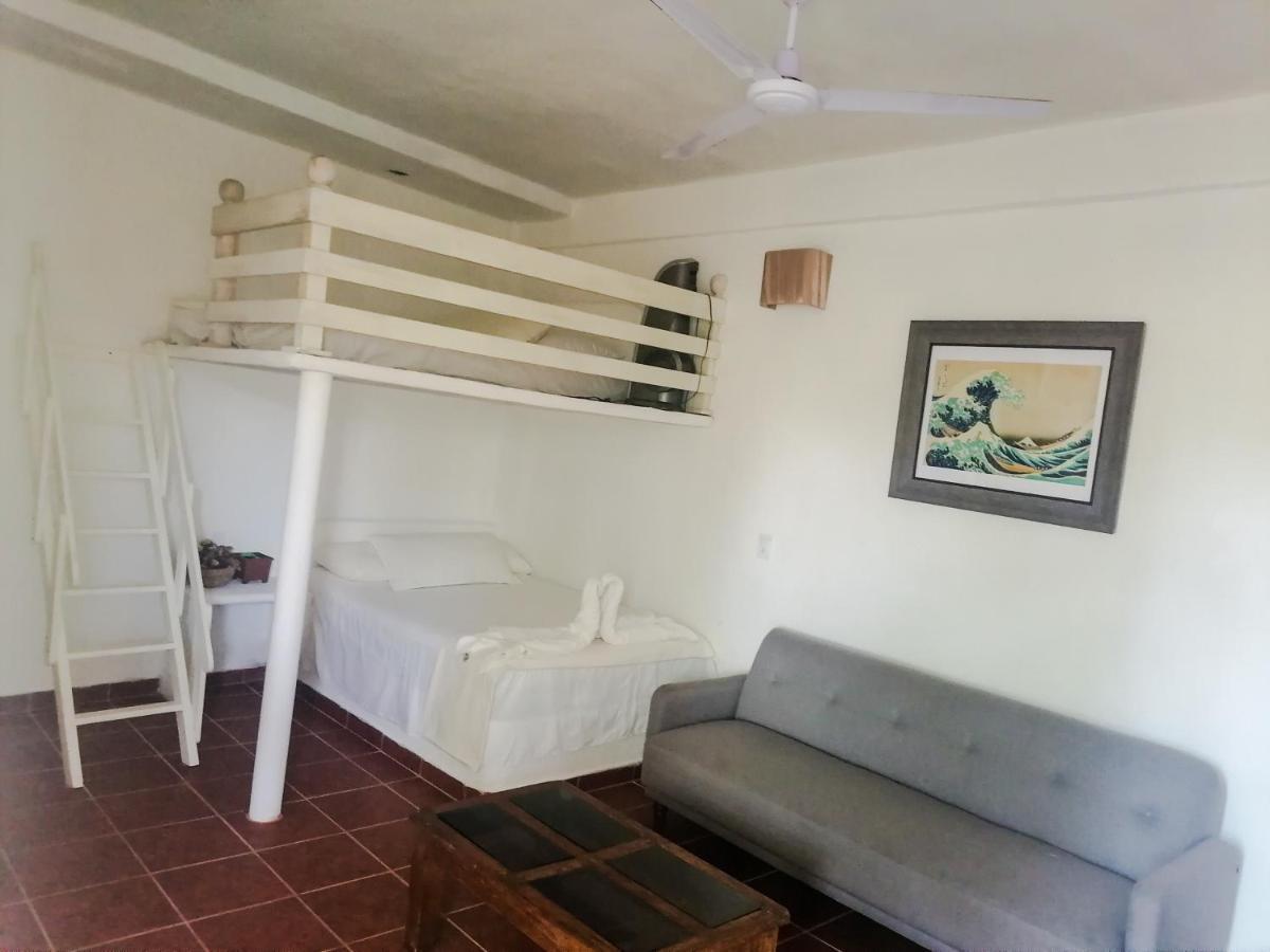 Posada Casa Antigua 特科卢特拉 外观 照片