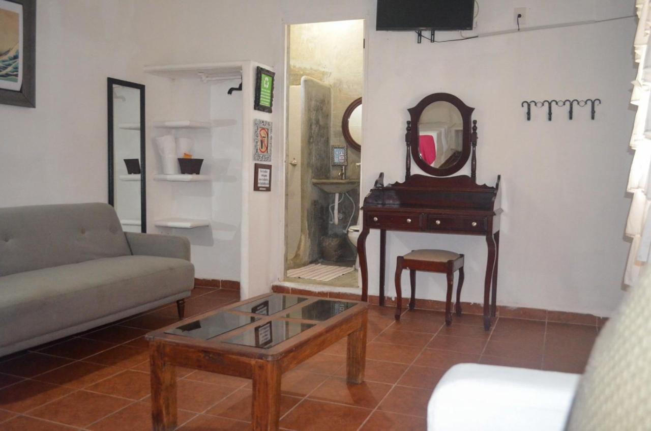 Posada Casa Antigua 特科卢特拉 外观 照片